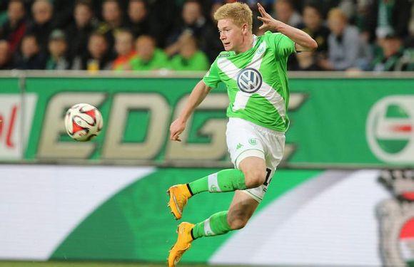 U8-德布劳内关键节点高光表现，热火带队取胜！的简单介绍