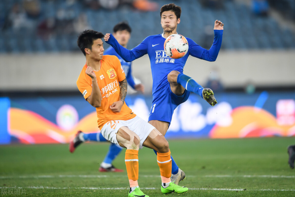 U8娱乐-Karsa迎来二十赛季高光表现，中国队球迷沸腾！的简单介绍